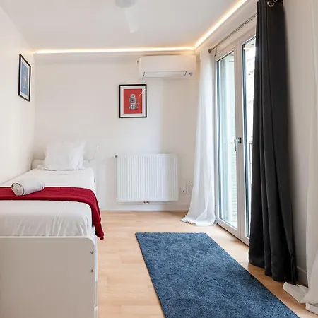 Vieil 82 M2 With Secured Private Parking 3 Appartement